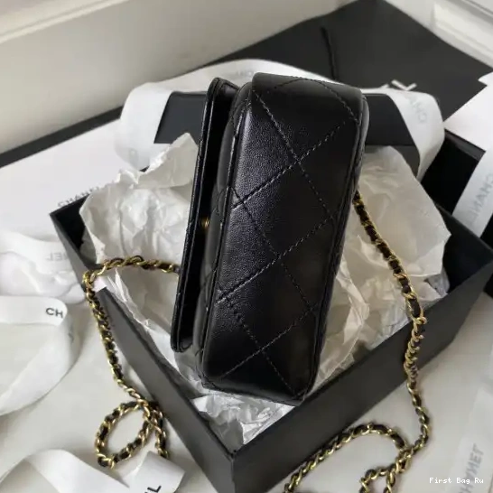 First Bag Ru BAG HANDLE CHANEL 0624